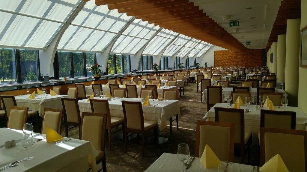 Hotel Spik 크라니스카고라 외부 사진