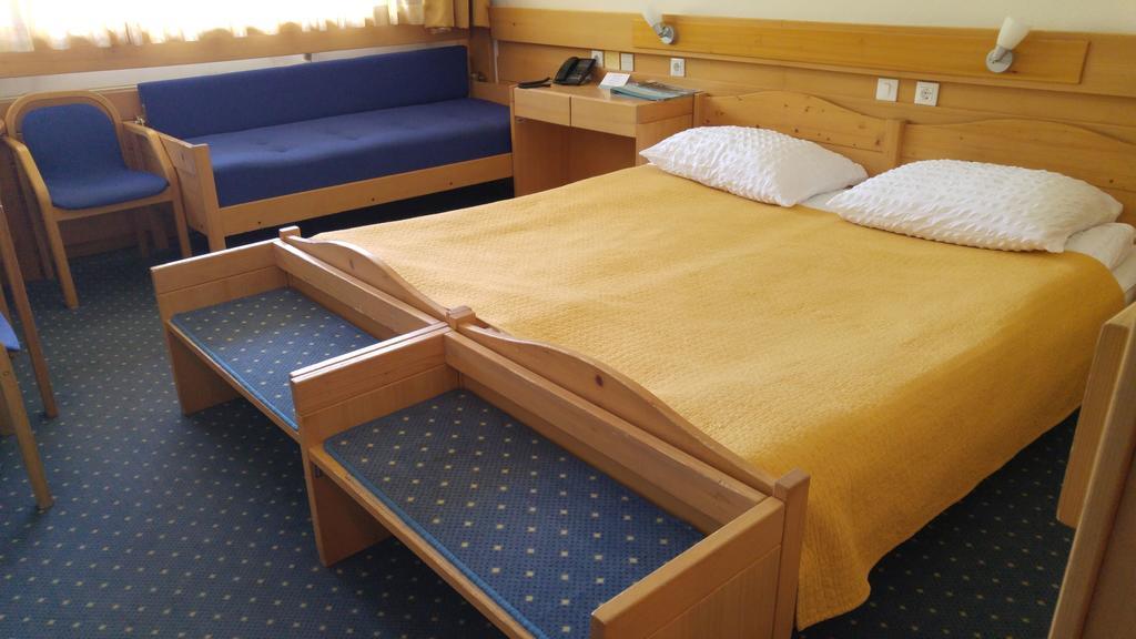 Hotel Spik 크라니스카고라 객실 사진