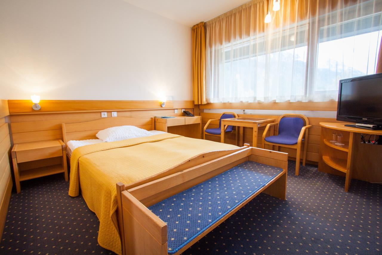 Hotel Spik 크라니스카고라 외부 사진