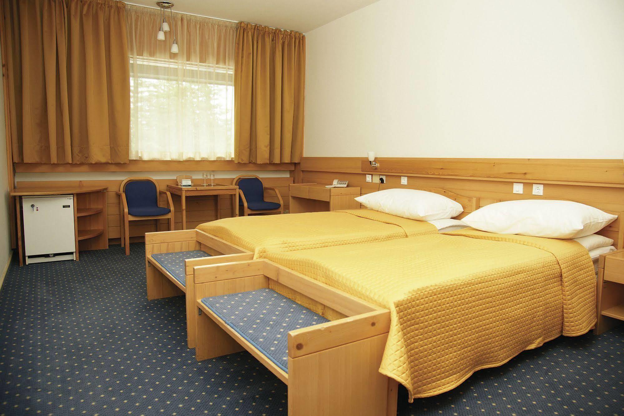Hotel Spik 크라니스카고라 외부 사진
